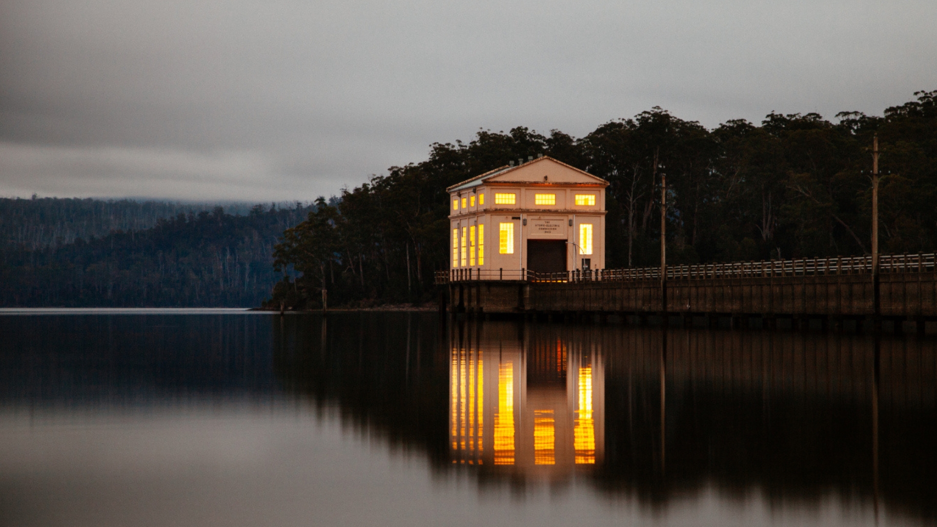 Pumphouse Point makes for a serene vantage point over Lake St Clair and the wildnerness 
