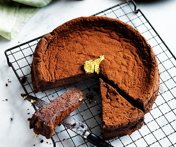 Chocolate cake