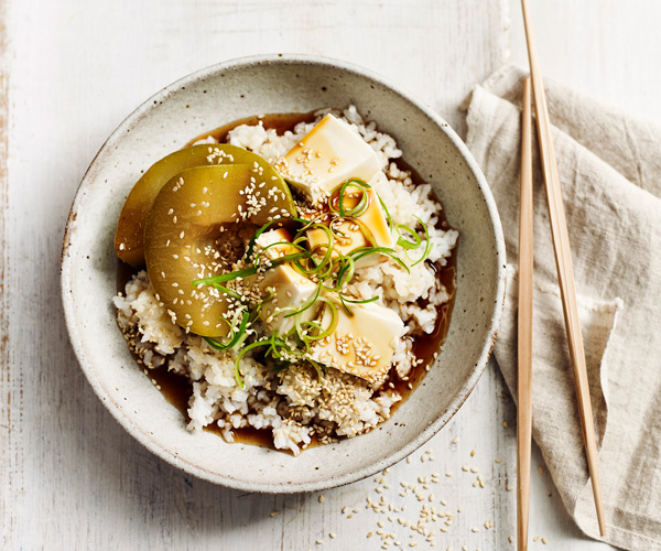 Braised tofu and winter melon