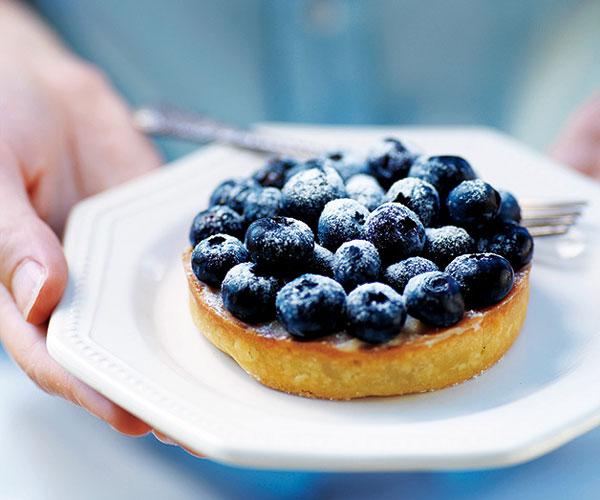 Blueberry vanilla tart